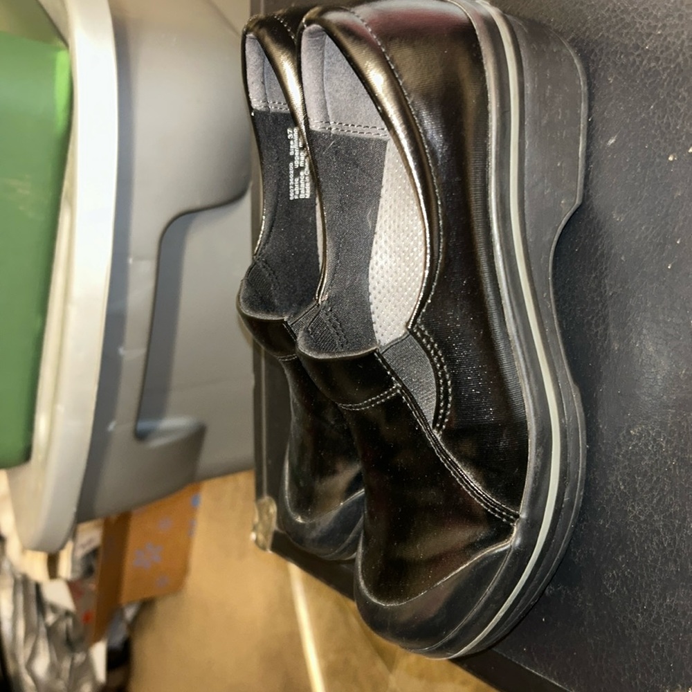 Dansko Clog- Size 37 - image 1